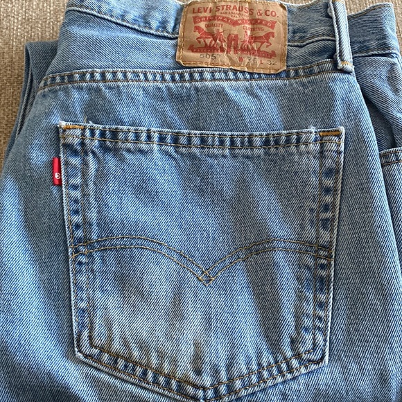 Levi's Other - LEVIS classic vintage 505 jeans 36x32